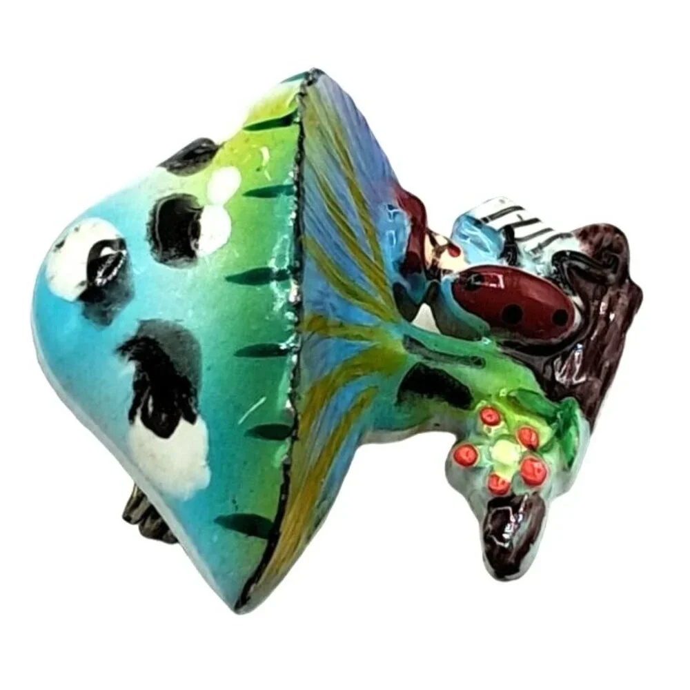 Vintage Painted Mushroom Brooch Pin Man playing Accordion Costume Jewelry‎